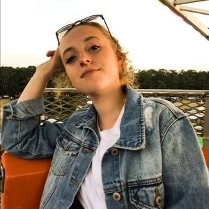 Meet your Posher, Riley